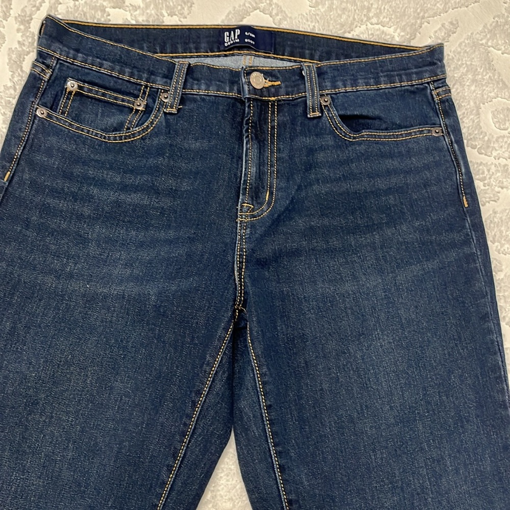 Gap size 8 boot cut jeans